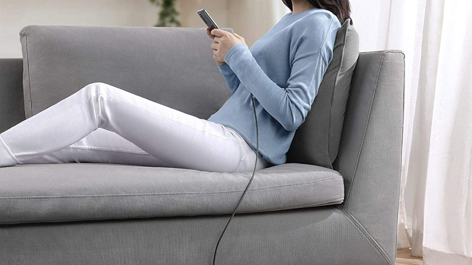 Grab two of Anker’s fast-charging USB-C cables for only $12 today
