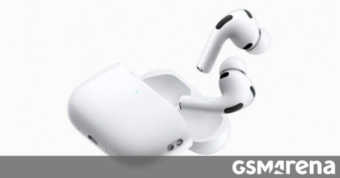 the-new-apple-airpods-pro-3-case-has-a-smaller-rechargeable-battery.jpg The new Apple AirPods Pro 3 case has a smaller, rechargeable battery