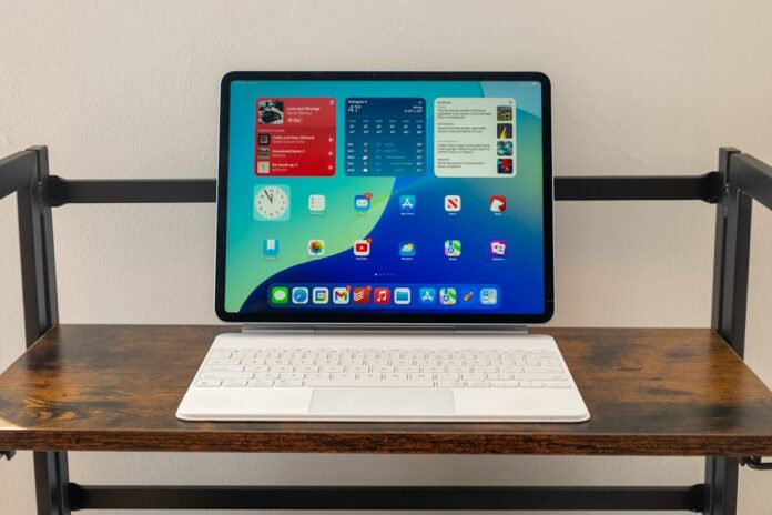 Apple’s iPad M3 is now available for $150 off