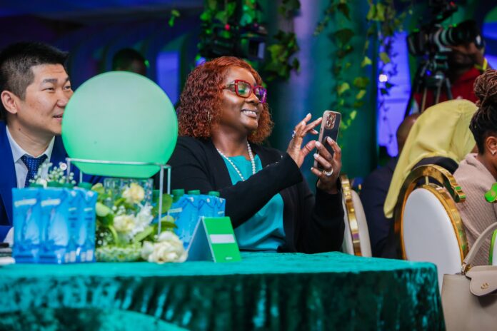 safaricom-huawei-launch-vybcall-kenyas-first-video-ring-back-tone-service.jpg Safaricom, Huawei Launch VybCall, Kenya’s First Video Ring Back Tone Service