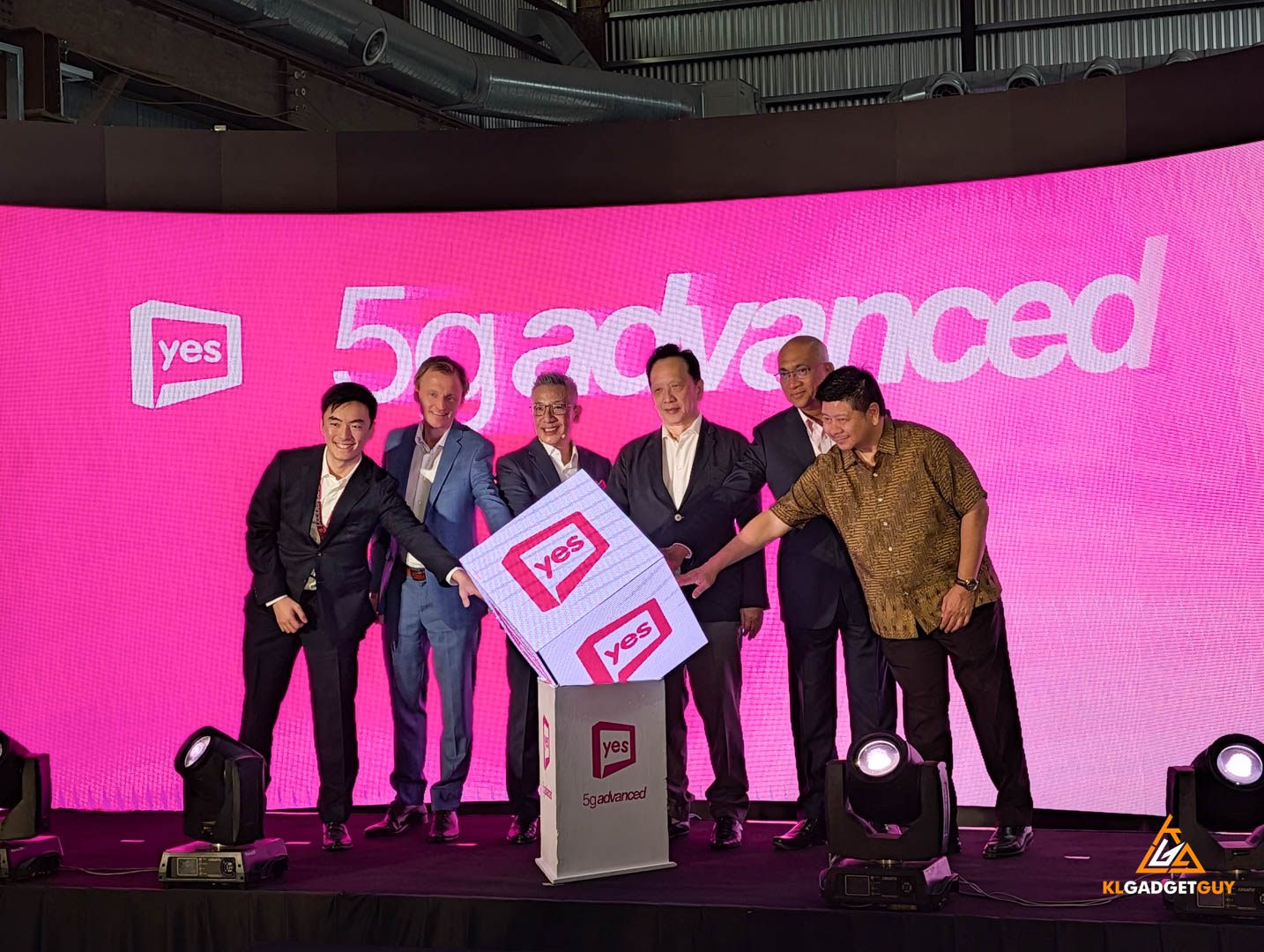 yes-launches-5g-advanced-network-available-at-no-additional-cost-to-existing-postpaid-and-68e96da88f65f.jpg Yes launches 5G Advanced Network, available at no additional cost to existing postpaid and Broadband customers