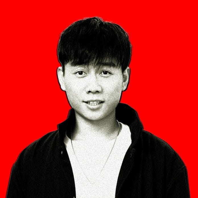 the-man-who-makes-ai-slop-by-hand.jpg The Man who makes AI Slop by hand